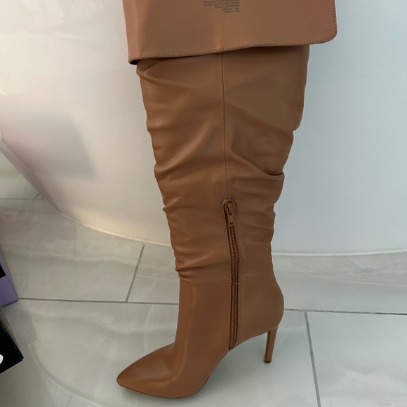 Women's lyonna Over-The-Knee Slouch Boots, Created - Picture 2 of 4